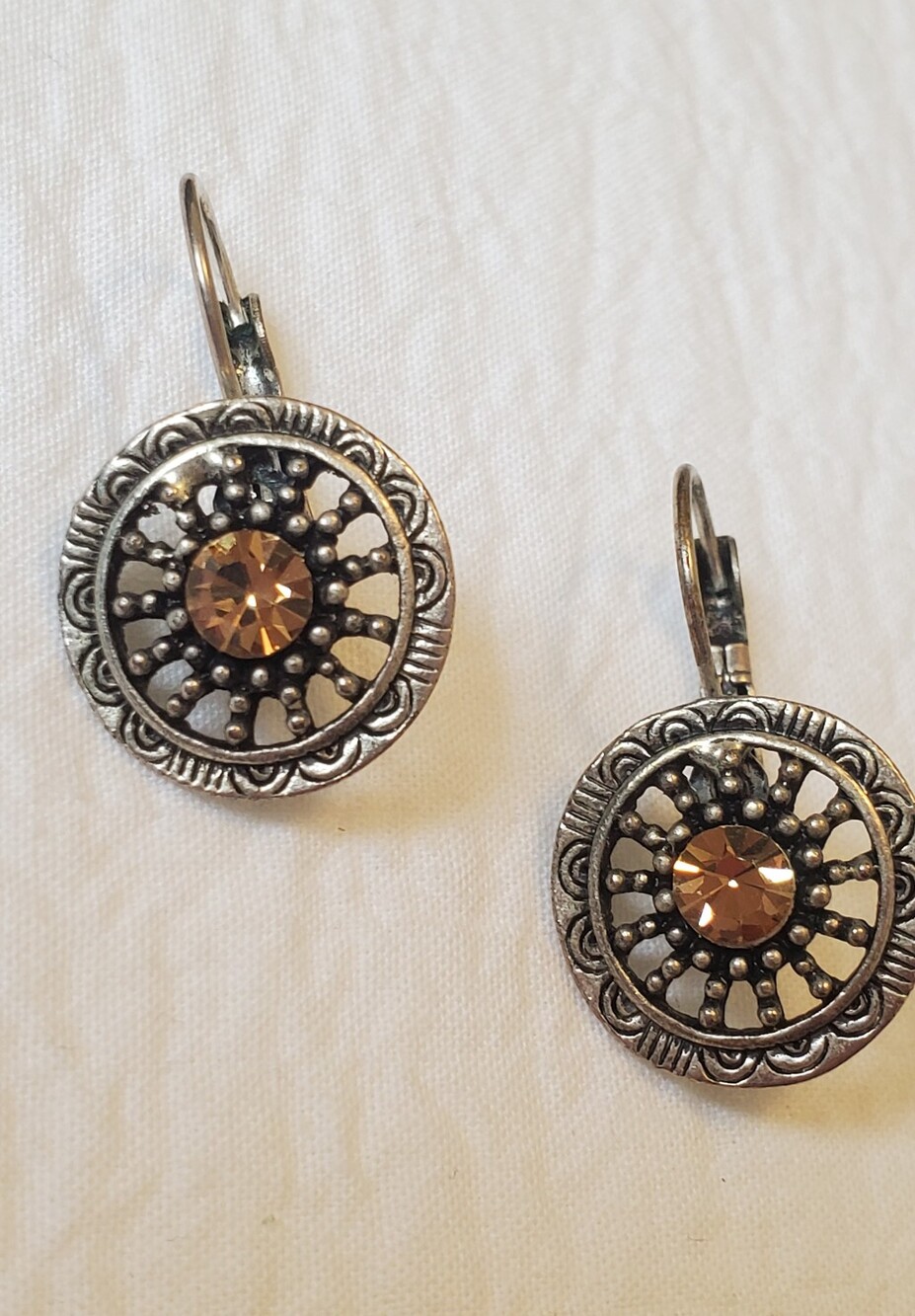 Vintage Antique-inspired Silver-tone Drop Earrings with Amber Crystal